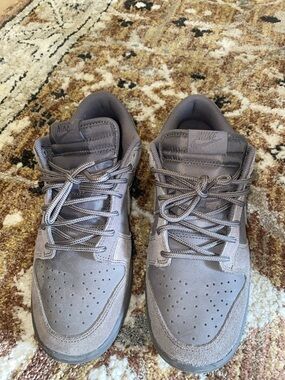 Nike Dunk Low Retro SE (CAVE STONE Style)